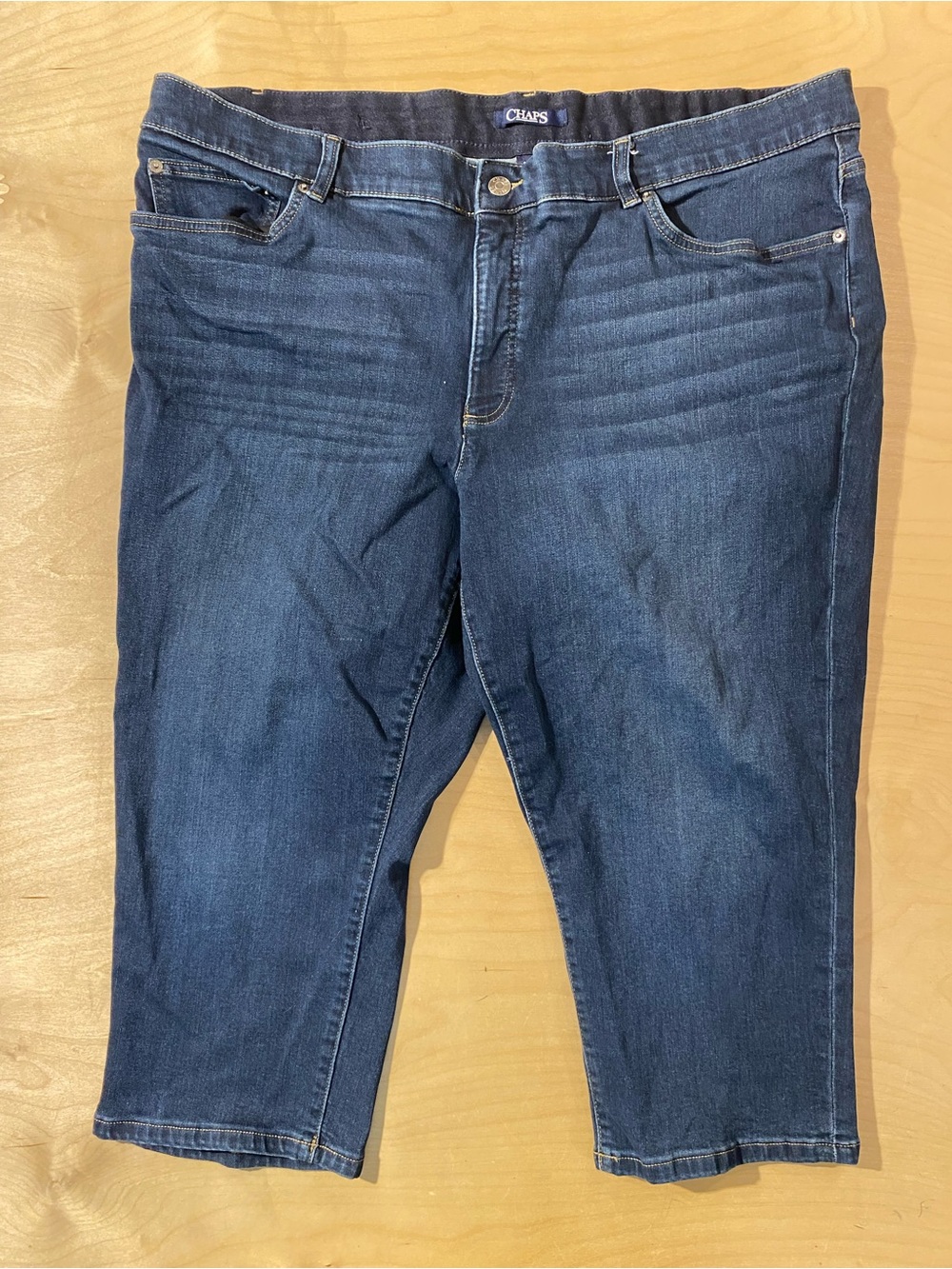 Chaps Women's Dark Blue Denim Capri Jeans 22W (RW)